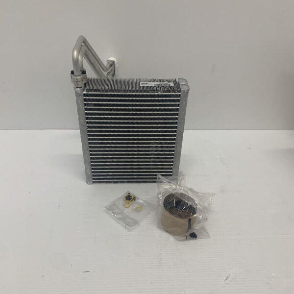 Genuine Volvo Evaporator 31436487 - Image 3