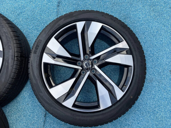 Volvo XC40 20” Wheels and Tires Pirelli 245/45R20 Date 2023 NEW SET - Image 5