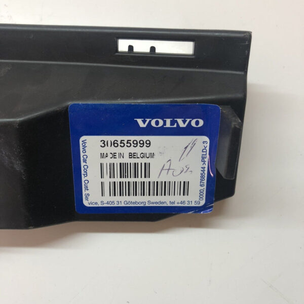 Genuine VOLVO S40 MK2 REAR RIGHT DRIVER SIDE BUMPER GUIDE 30655999 - Image 3